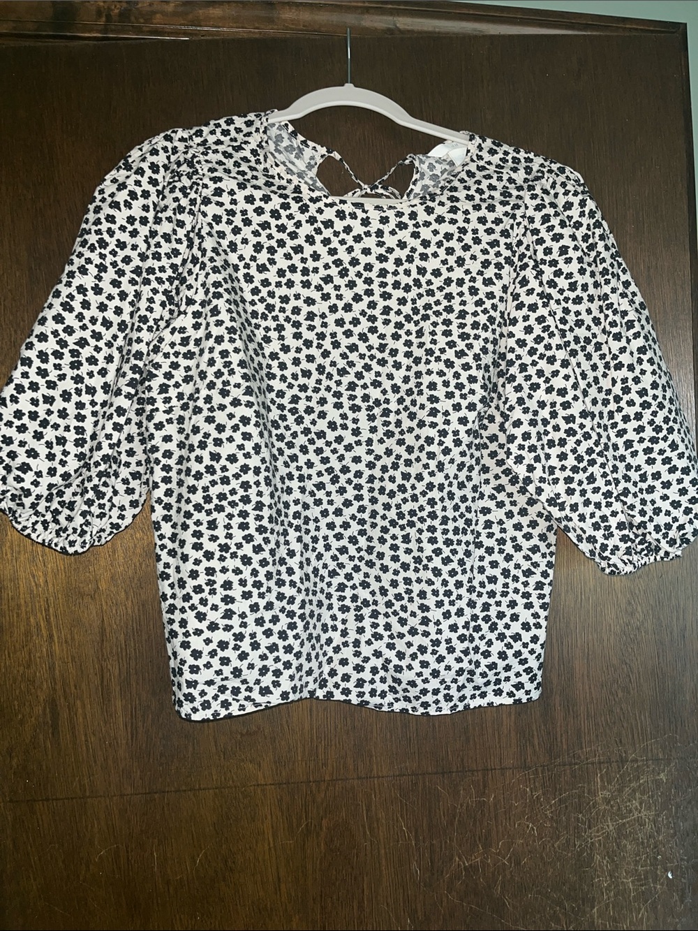 H&M Black & White Floral Puff Sleeve Blouse
